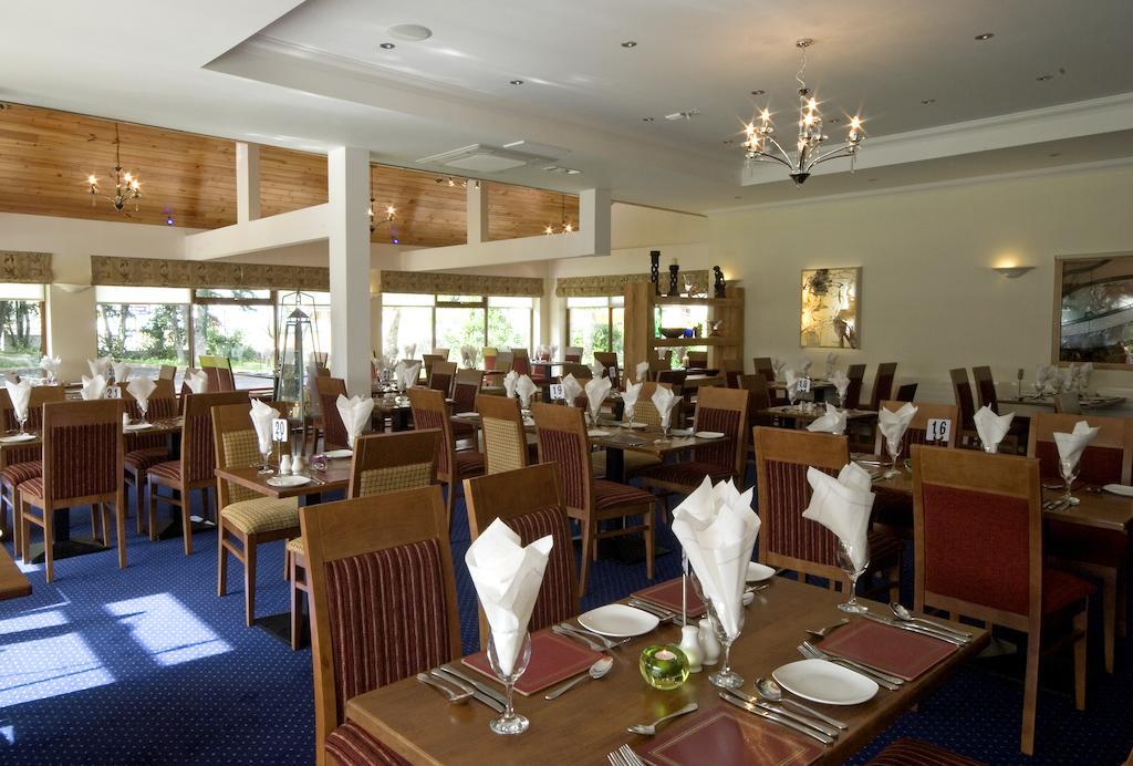Beach Hotel & Restaurant Downings Esterno foto